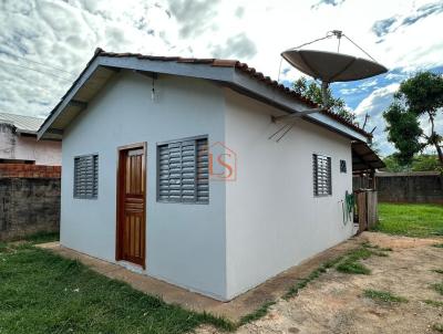 Casa para Venda, em Lucas do Rio Verde, bairro Jardim Primavera, 2 dormit�rios, 1 banheiro, 2 vagas